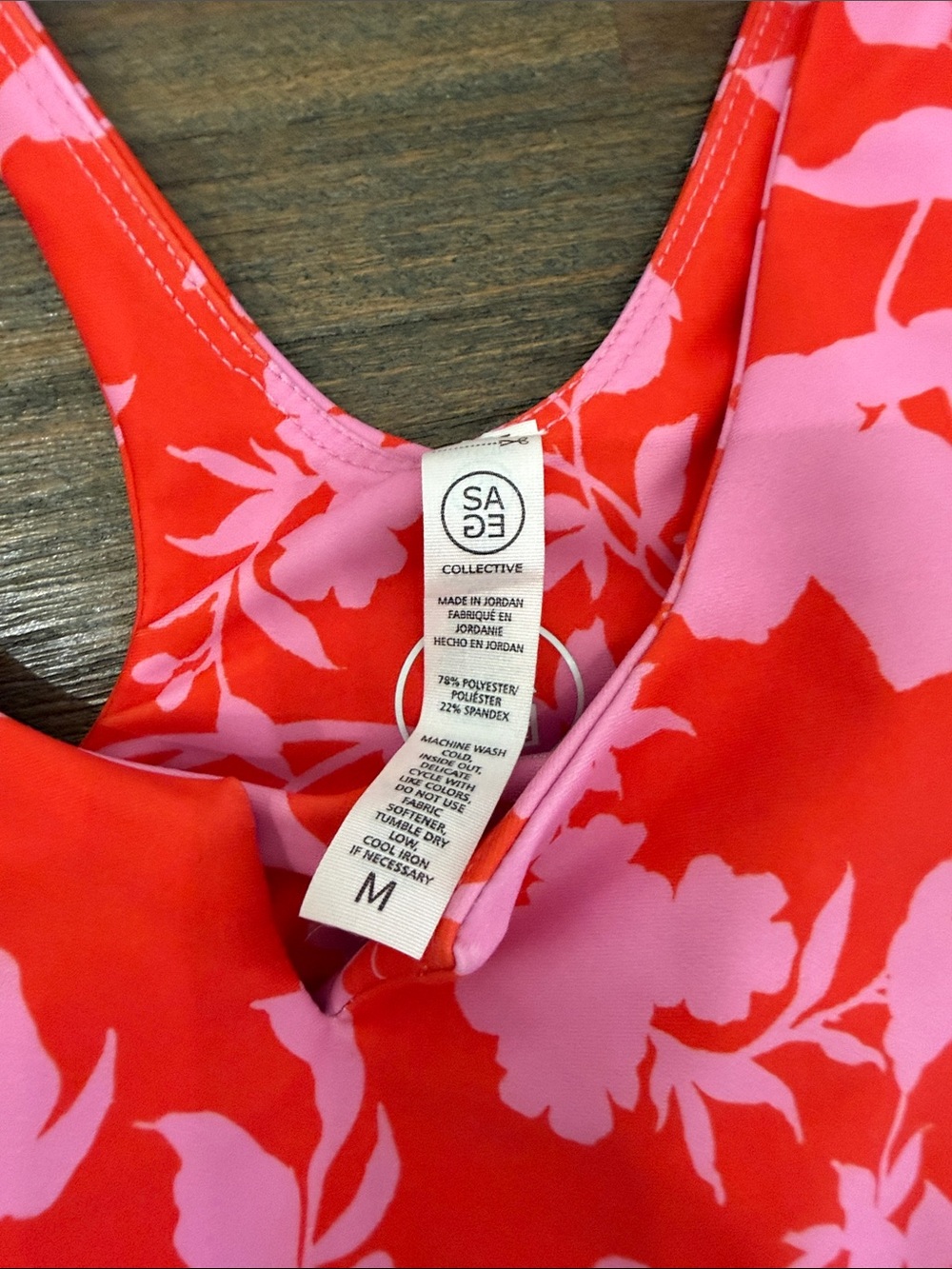 Sage Collective Pink & Red Floral  Set sport bra & High-Waist Shorts - Picture 3 of 4